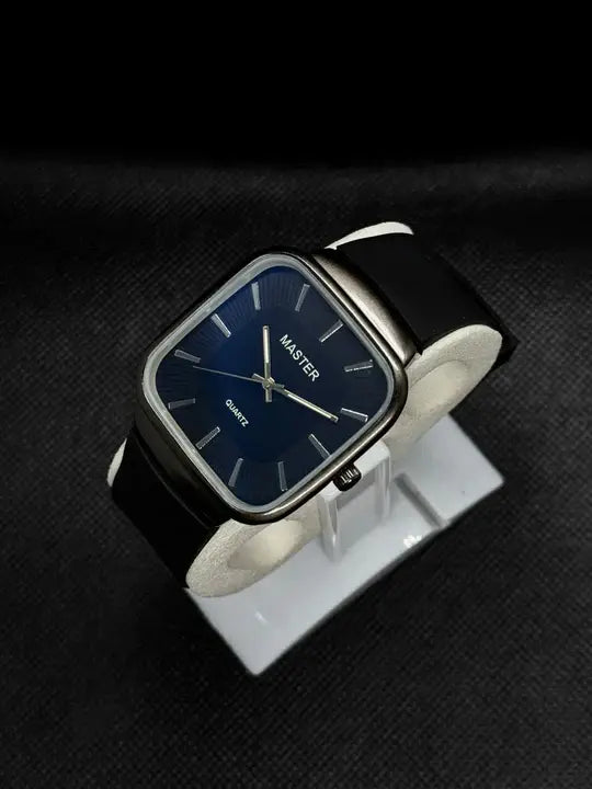 Silver Edge Quartz Master Watch