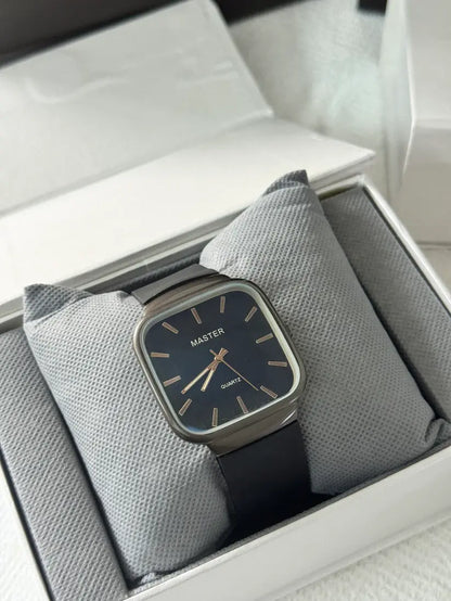 Silver Edge Quartz Master Watch