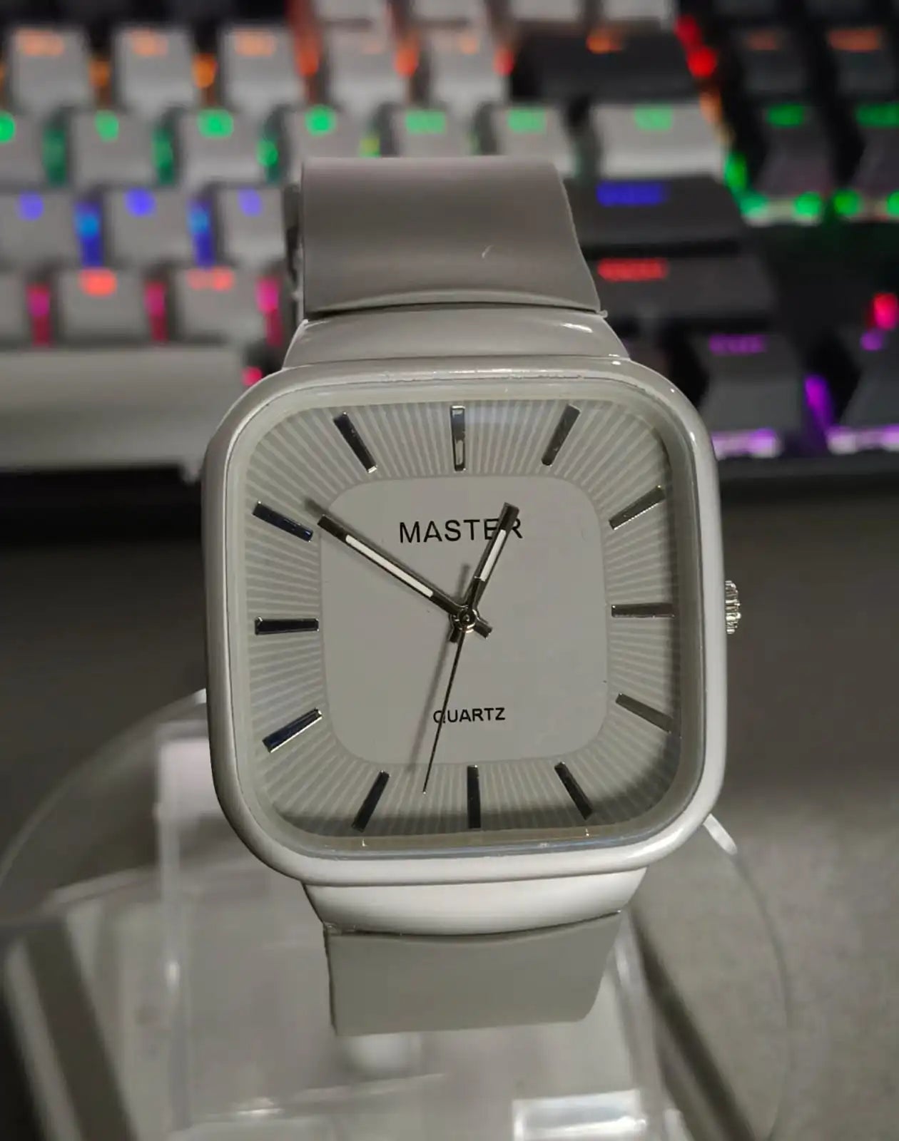 Silver Edge Quartz Master Watch