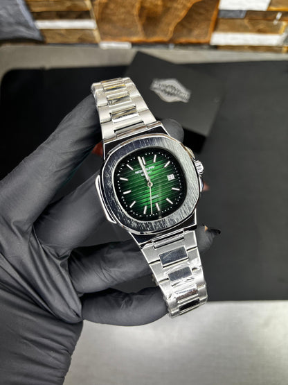 Patek Nautilus Quartz Watch - Green Dial
