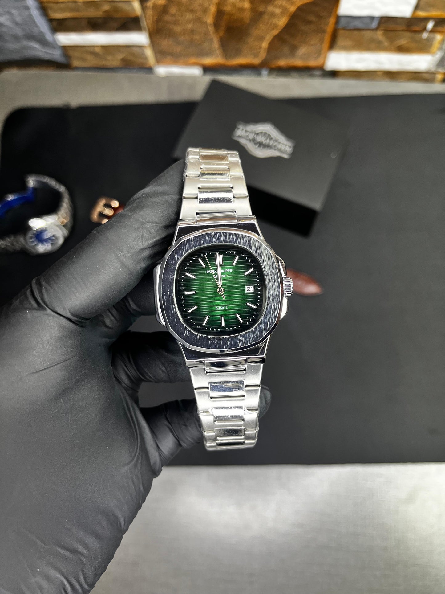 Patek Nautilus Quartz Watch - Green Dial