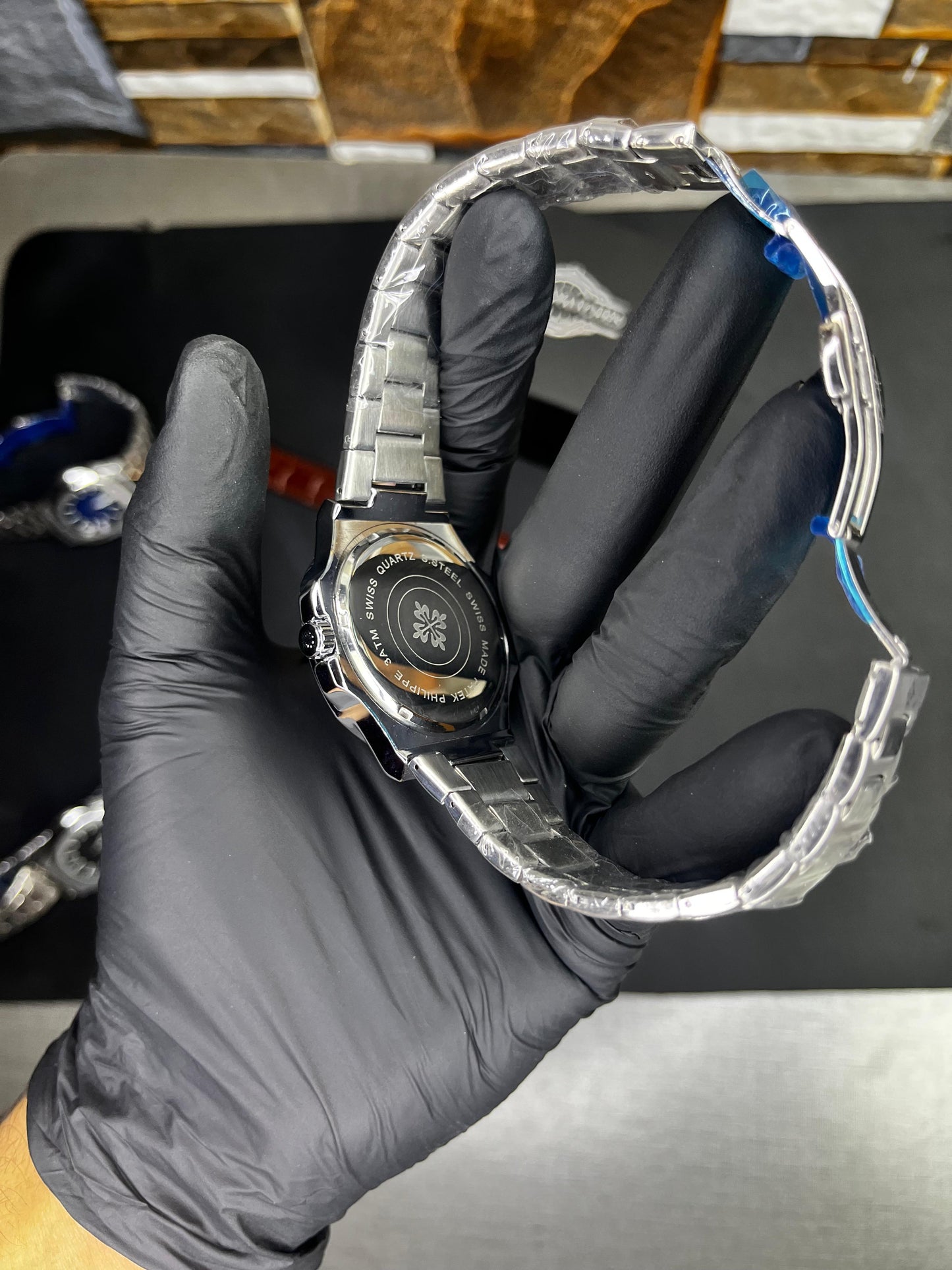 Patek Nautilus Quartz Watch - Green Dial